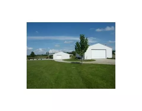 950 Old Mill Rd, Springfield, OH 45506 photo 4