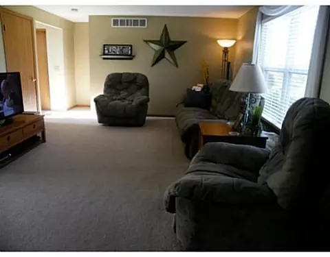 950 Old Mill Rd, Springfield, OH 45506 photo 12