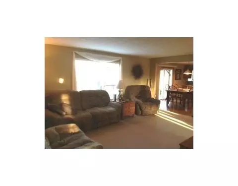 950 Old Mill Rd, Springfield, OH 45506 photo 11
