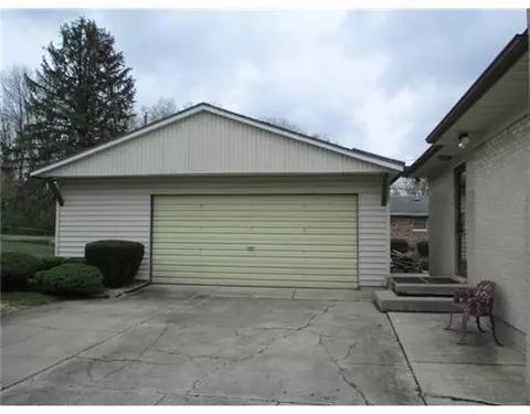 2120 Trails End, Springfield, OH 45503 photo 12