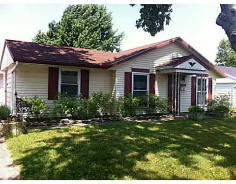 3255 Sudbury, Springfield, OH 45503 photo 2