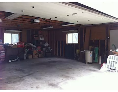 3255 Sudbury, Springfield, OH 45503 photo 4