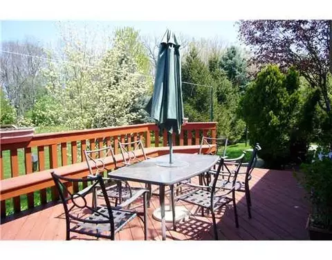 1655 Fox Run Dr, Troy, OH 45373 photo 3