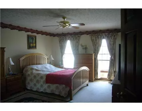 1655 Fox Run Dr, Troy, OH 45373 photo 16