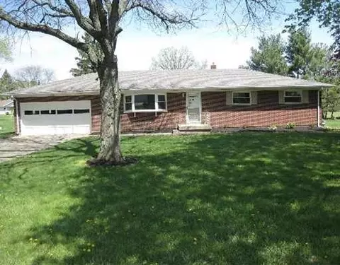 726 Sheffield Dr, Springfield, OH 45506 photo 1