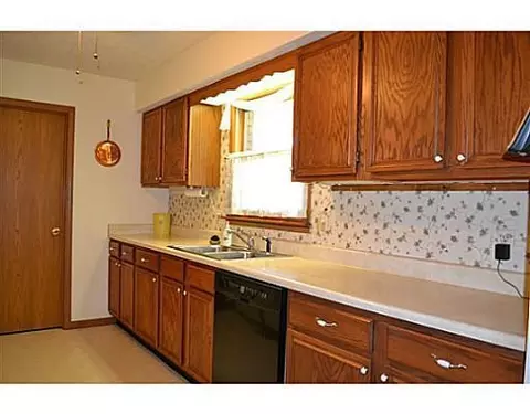 5792 Victorian Way #.., Springfield, OH 45503 photo 4