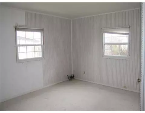 633 Douglas S, Springfield, OH 45505 photo 5