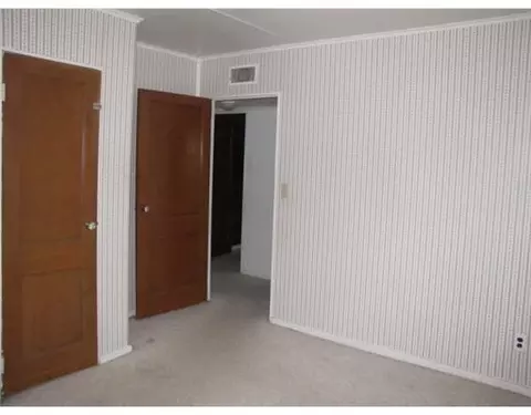633 Douglas S, Springfield, OH 45505 photo 6