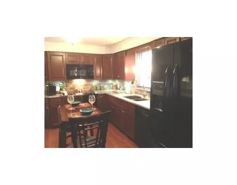 2390 Brookdale, Springfield, OH 45502 photo 3