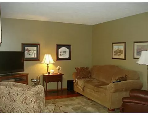 2938 Avery #., Springfield, OH 45503 photo 3
