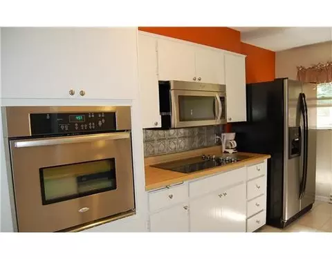 764 Windsor, Troy, OH 45373 photo 15