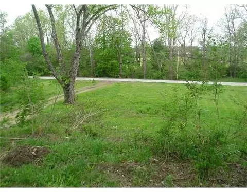 310 N Hampton, Springfield, OH 45504 photo 9