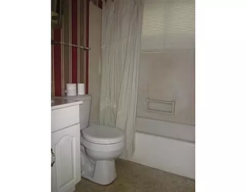 1714 Memorial Dr, Springfield, OH 45505 photo 7