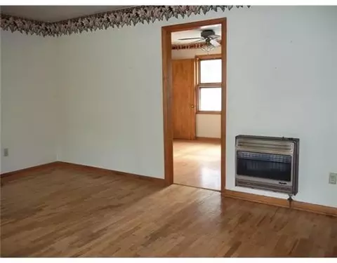 532 N Grand Ave, Ada, OH 45810 photo 4