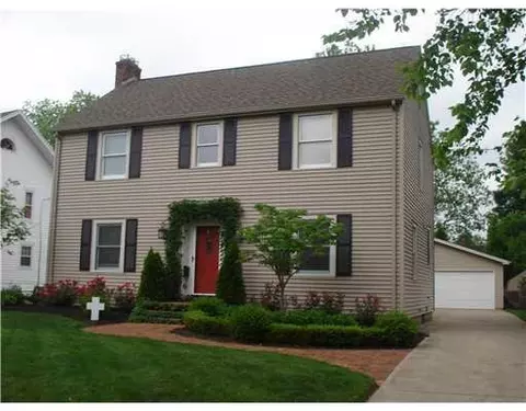 1833 Longview Dr, Springfield, OH 45504 photo 2