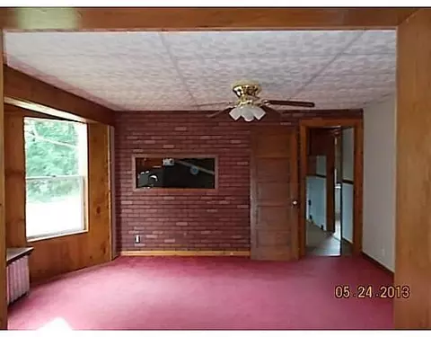 1566 Kenton St, Springfield, OH 45505 photo 4
