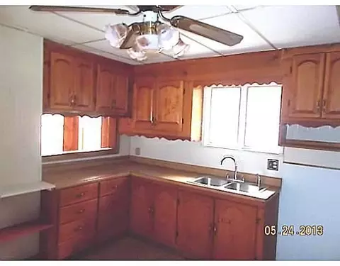 1566 Kenton St, Springfield, OH 45505 photo 5