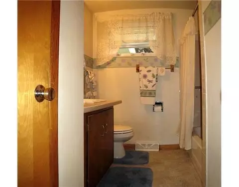 4860 Ridgewood Rd E, Springfield, OH 45503 photo 10