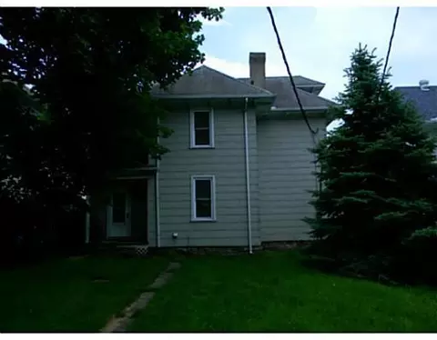 928 Avondale Ave, Springfield, OH 45503 photo 3
