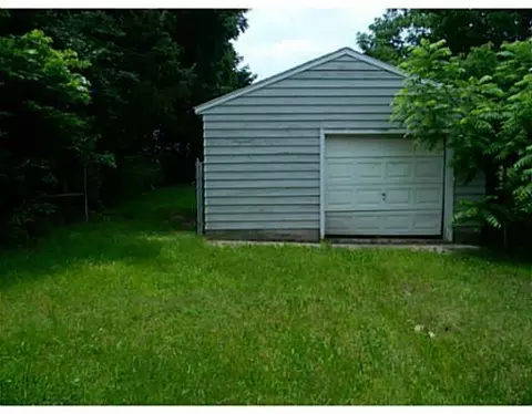 928 Avondale Ave, Springfield, OH 45503 photo 4
