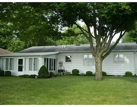 638 Willow St, Celina, OH 45822 photo 2