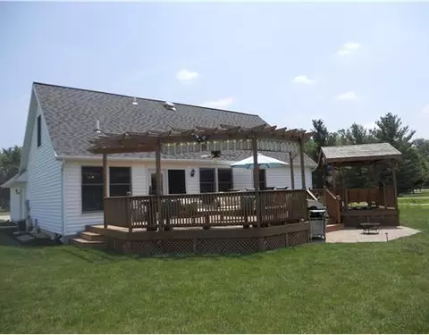 5541 Johnston, Celina, OH 45822 photo 3