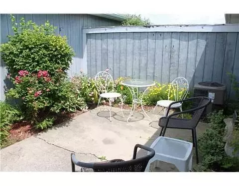 4534 Ridgewood E #.., Springfield, OH 45503 photo 8