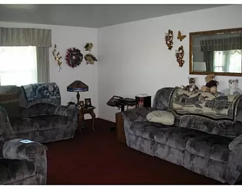 3847 Folk Ream, Springfield, OH 45502 photo 2