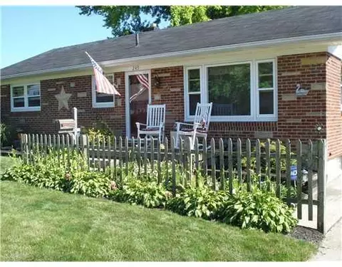 249 Englewood Rd, Springfield, OH 45503 photo 2