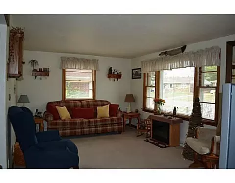 249 Englewood Rd, Springfield, OH 45503 photo 5