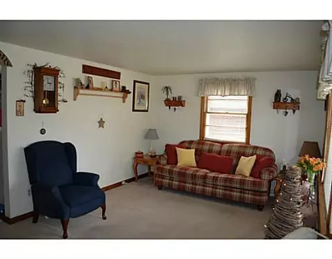 249 Englewood Rd, Springfield, OH 45503 photo 4