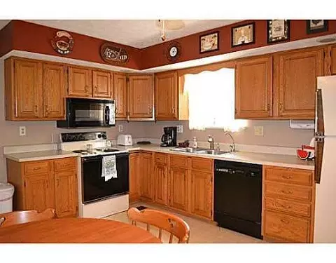 4305 Kay Ave, Springfield, OH 45502 photo 5
