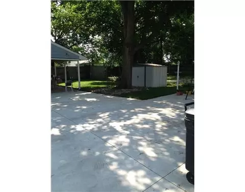 1826 S Center Blvd, Springfield, OH 45506 photo 7