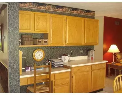 1093 Kingsgate Rd, Springfield, OH 45503 photo 11