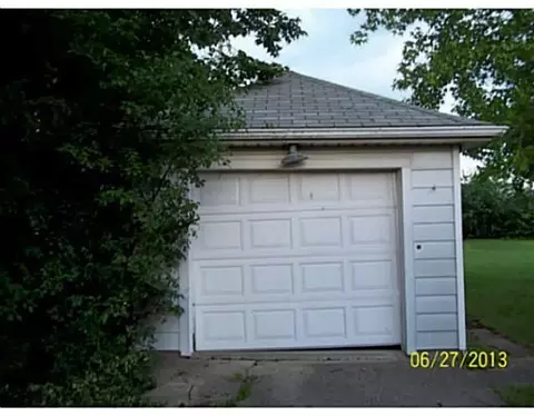 2230 Shawnee, Springfield, OH 45504 photo 3