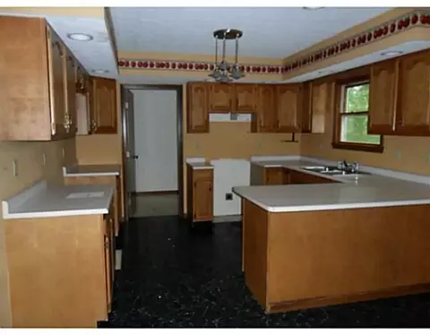 630 E Russell, Sidney, OH 45365 photo 2