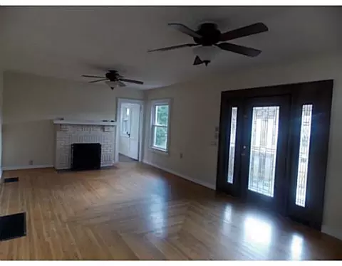 28 Roseland Ave E, Springfield, OH 45503 photo 2