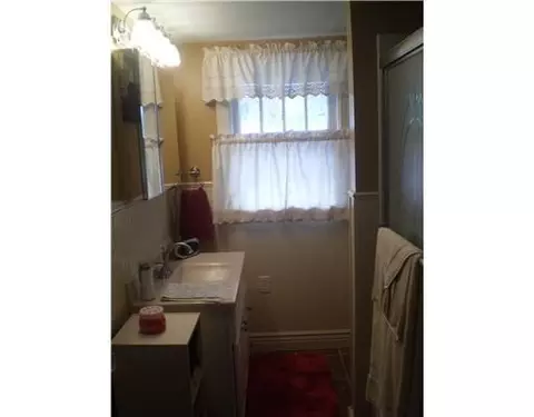 845 E Northern, Springfield, OH 45503 photo 2