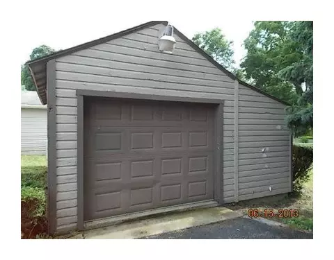 525 N Bechtle Ave, Springfield, OH 45504 photo 9