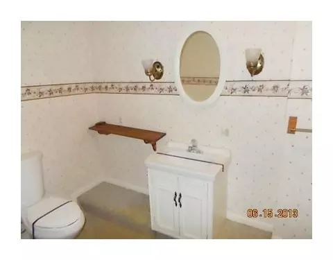 525 N Bechtle Ave, Springfield, OH 45504 photo 7