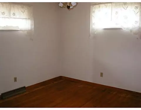 4301 Willowbrook Dr, Springfield, OH 45503 photo 8
