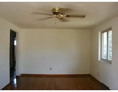 4301 Willowbrook Dr, Springfield, OH 45503 photo 2