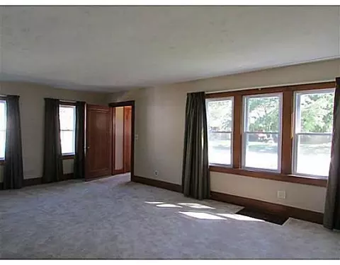 2046 Broadway, Springfield, OH 45504 photo 5