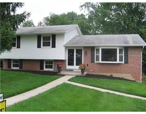 3510 Colonial Dr, Springfield, OH 45504 photo 1