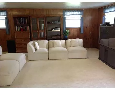 3510 Colonial Dr, Springfield, OH 45504 photo 6