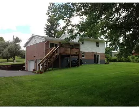 3510 Colonial Dr, Springfield, OH 45504 photo 8