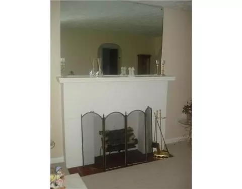 1744 Pembrook, Springfield, OH 45504 photo 4