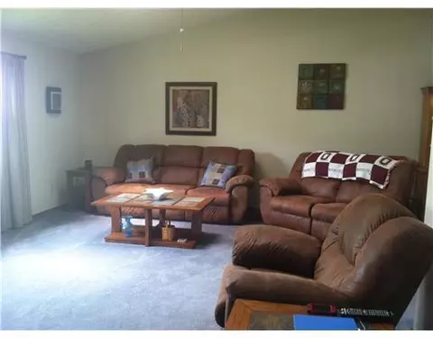 2260 Ridge Rd, Springfield, OH 45502 photo 4