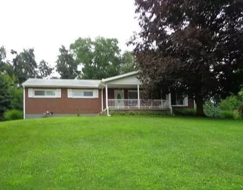 1612 Winding Trl, Springfield, OH 45503 photo 1