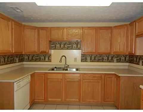 945 S Bird, Springfield, OH 45505 photo 8